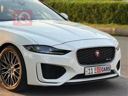 جاكوار XE